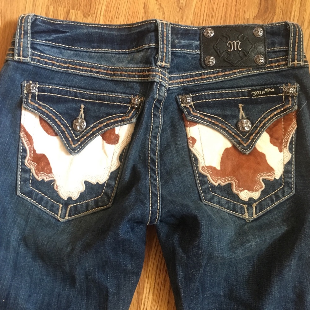 Miss Me 26 Boot Cut Hair on Hide Pockets Worn Once